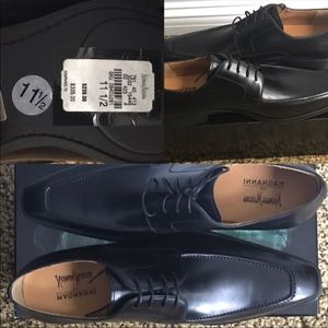 NEW Magnanni Black Dress Shoe